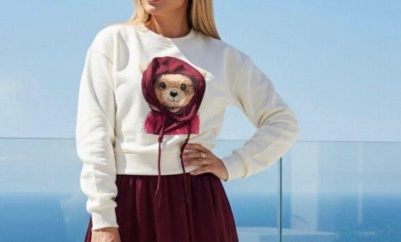 Bear Print Sweatshirt Casual Chic Style